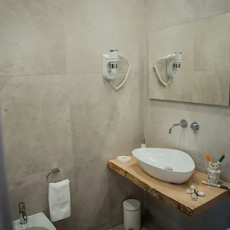 Bed & Breakfast Imori 4*